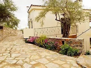 Aposperitis Apartment Theodhora